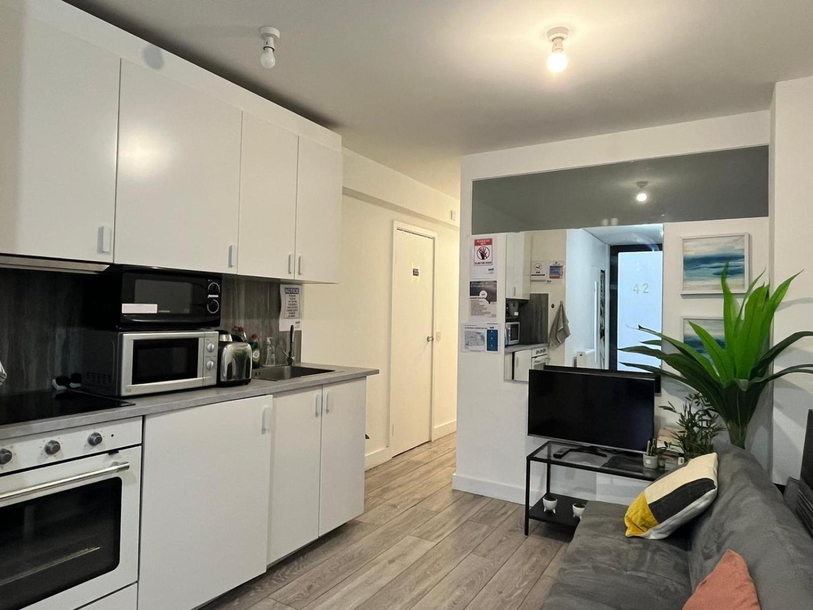 Home Away Londres Extérieur photo